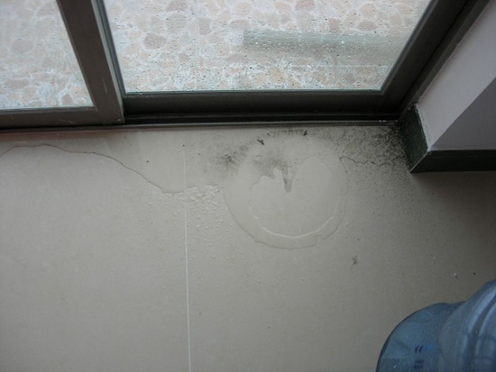窗户漏水如何处理，窗户漏水什么原因造成的?