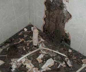 卫生间砖缝漏水定位是什么，卫生间砖缝漏水是什么原因-