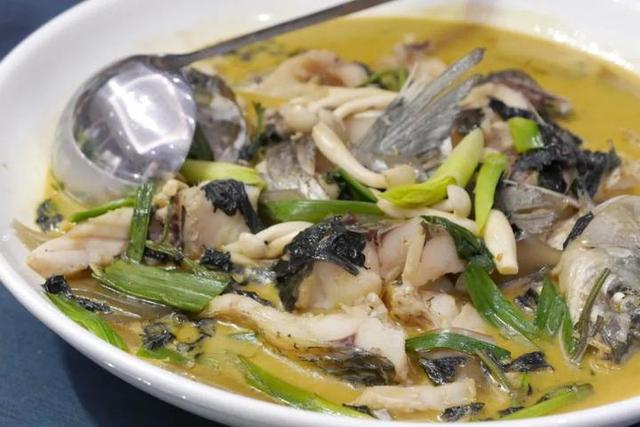 益乐路上新开了一家“超下饭”的江山特色餐厅！开化清水鱼、清炖大白鹅、紫苏牛蛙味道绝了
