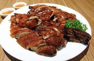北京填鸭养殖(北京烤鸭有了专用品种：不再“填鸭”了)