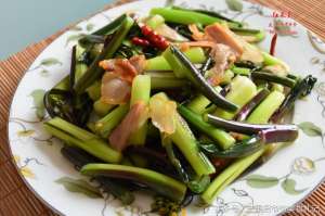 十月红菜苔种植技术(芒果君爷爷：红菜苔炒腊肉，品味湖北从这道中国名菜开始)