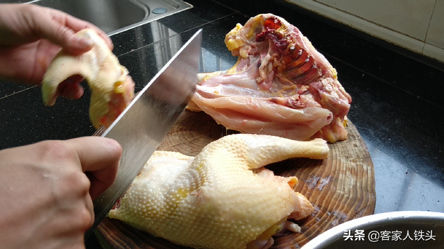客家正宗水蒸鸡，告诉你详细配方与做法，一开锅盖看到都想吃