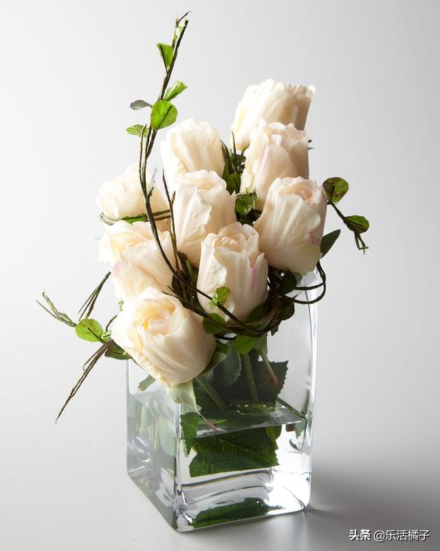 想让鲜切花玫瑰花保持更久，学会这5个方法，玫瑰开得更久