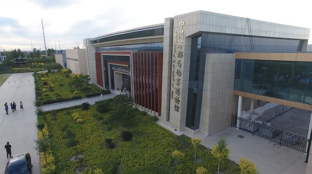 小土豆大学问！北京援建马铃薯博物馆，帮4300个贫困户脱贫