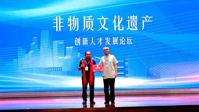 中国创始人周雪龙丨阳澄湖大闸蟹人工养殖技术