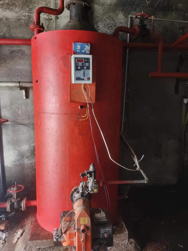 RS-8热水锅炉控制柜