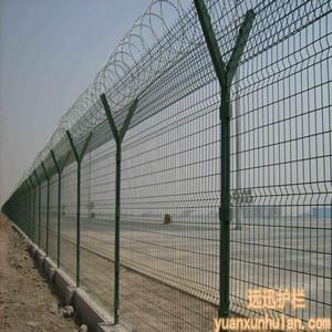 护栏网厂家-刺钢丝隔离栅产品介绍-远迅护栏