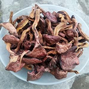 松树伞蘑菇炒肉