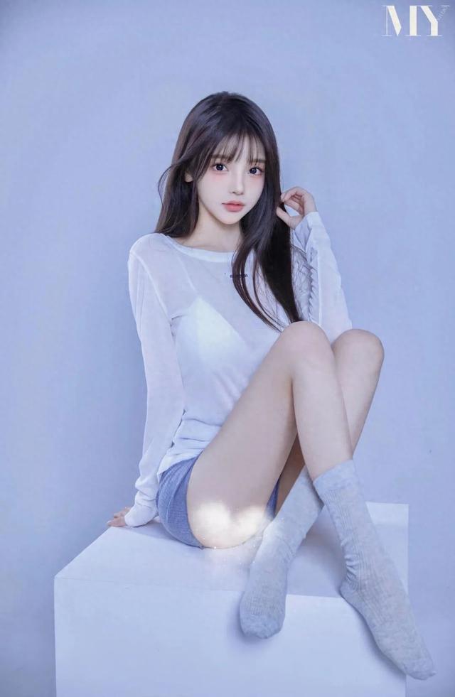 美女:活泼可爱的美女性感写真,炮姐穿搭还是遥遥领先