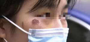 连美女内衣都能撕的游戏(袭胸、电击、脱内衣，这款网红游戏，正在成为色狼与死亡的温床)