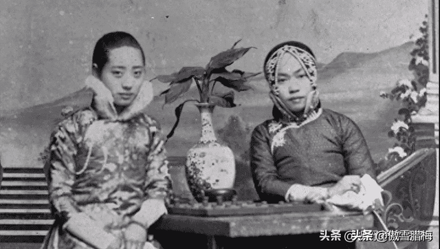 日军日记： 男人饿倒在地，为了救他，我将他妻子的乳房割给他吃!