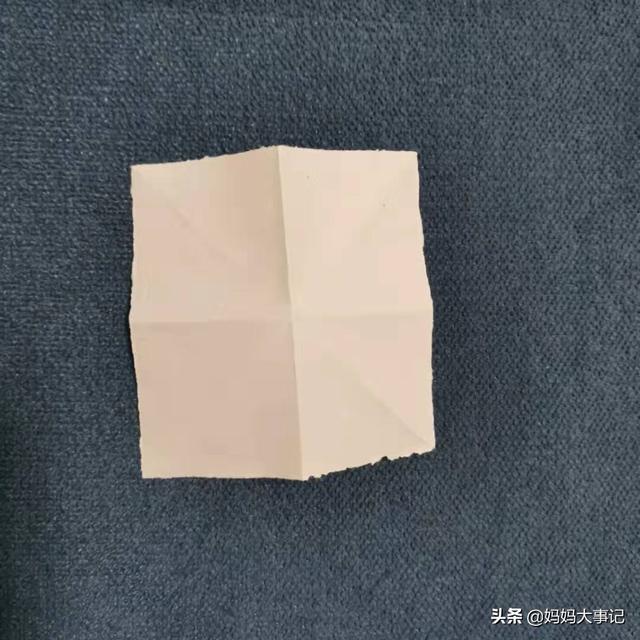 儿童手工折纸：小汽车，和孩子一起记住英语单词car