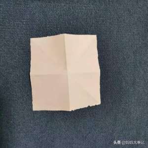 手工折纸小汽车(儿童手工折纸：小汽车，和孩子一起记住英语单词car)