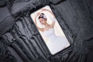 墙纸美女图片(高清美女壁纸｜才不要做你的甜心宝贝 只想做你的可爱鬼)