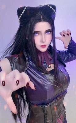 高清彩妆美女(美女斗罗大陆仿妆，看到完整妆容，漫迷：真人版没你我不看)