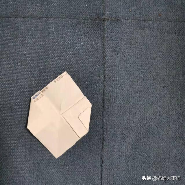 儿童手工折纸：小汽车，和孩子一起记住英语单词car