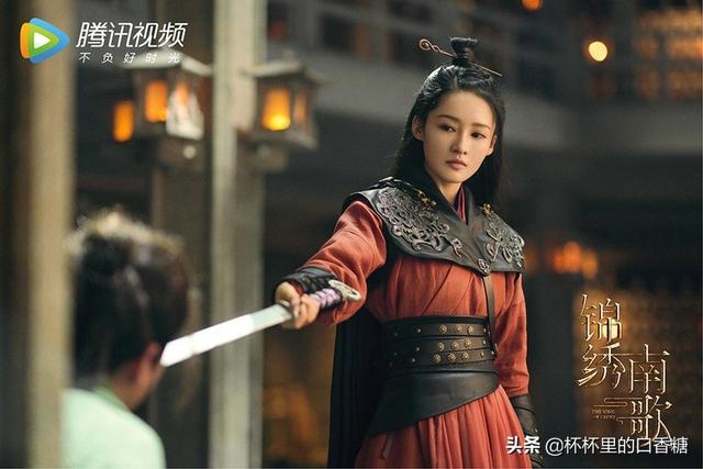 古装剧10位女星演侠女!赵丽颖酷飒,李沁又霸又媚,赵露思反差大
