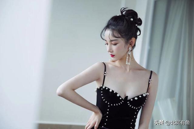 《大奉打更人》:90后女演员如何“神还原”七大美女