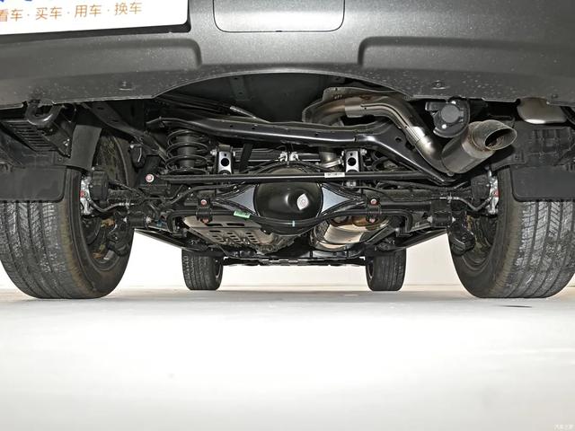 哈弗H9:2.4T+9AT,三把锁,硬汉全新哈弗H9来了!