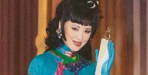 美妇美女(中国第一美妇，因太美被克林顿接见，为显年轻28年不近男色)