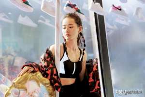 程七七美女(《夏至未至》“程七七”柴碧云，御姐变身率性运动宝贝，反转魅力)