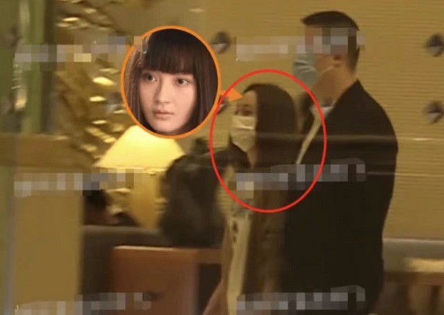 姚笛老公被曝出轨?深夜约会美女送鲜花,两人手挽手超亲密