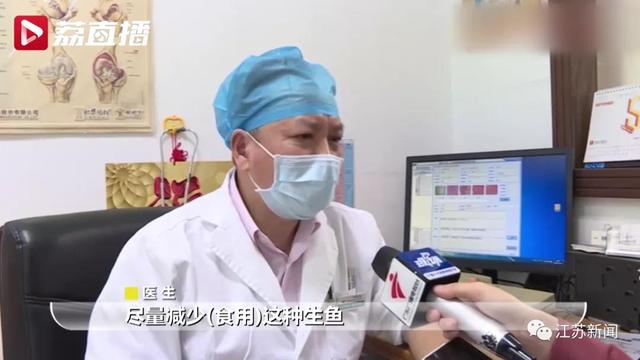 17岁少女腹痛难忍,去医院一看肠道内布满寄生虫,还活蹦乱跳的