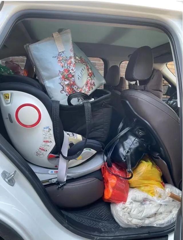 有人返广州400公里开了12小时?不怕!你有个被塞满的后备箱