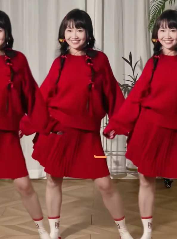麦琳凭洗脑单曲火热出圈 魔性舞蹈被争相模仿 音乐天赋秒杀李行亮